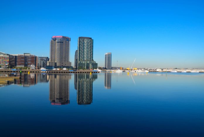 Docklands, Melbourne - Синиша Станковић